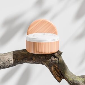 Artimud hoof care clay putty in a natural-toned jar on a clean neutral background
